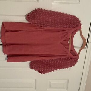 Umgee Dusty Rose Textured Sleeve Blouse